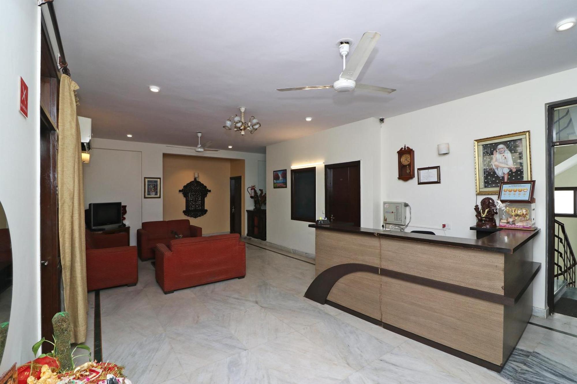 Hotel O Aravali Residency Ґурґаон Екстер'єр фото